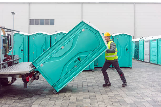 Best Affordable portable toilet rental  in Moore, OK